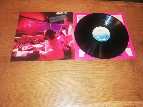 Jethro Tull A 1980 Chrysalis 202838-320 Deutsche Pressung VG/VG+